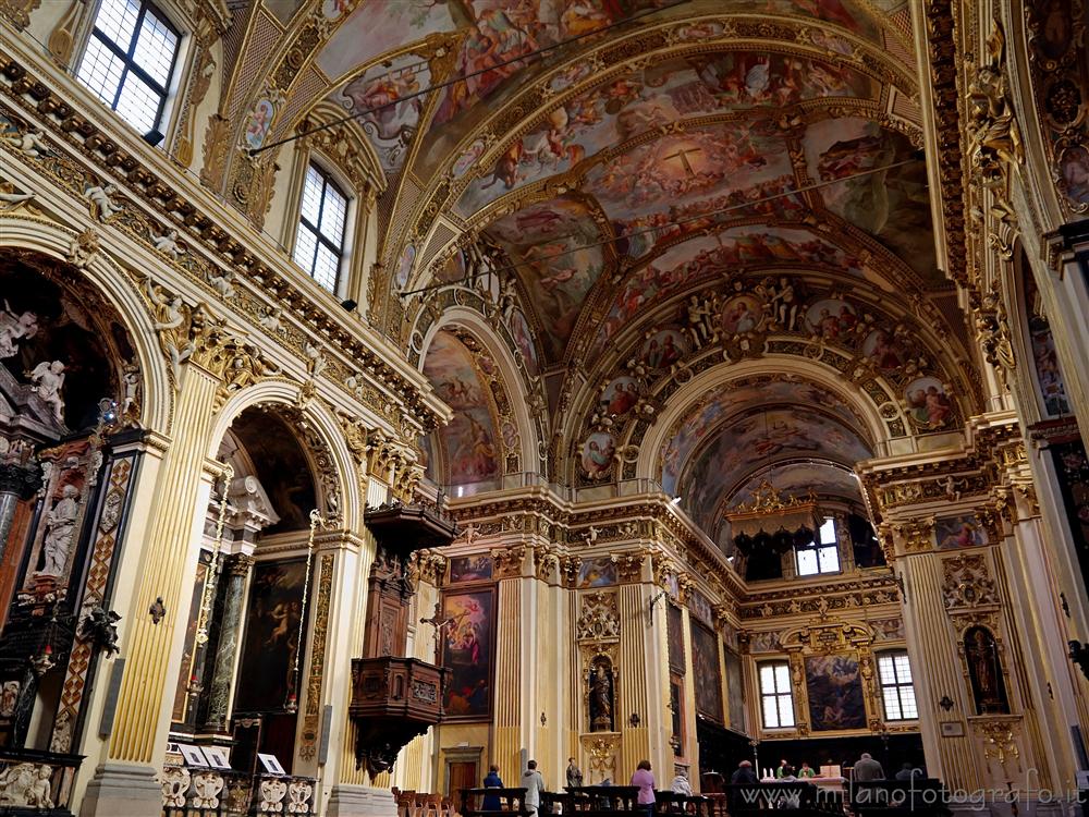Milan (Italy) - Interior of the Church of Sant'Antonio Abate